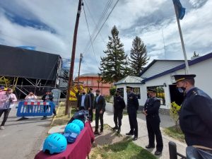 Se realizó la entrega de equipamiento para personal policial de Los Antiguos