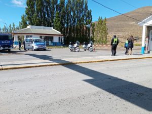 La Policía de Santa Cruz realizó operativos de prevención en la Fiesta Nacional del Robalo