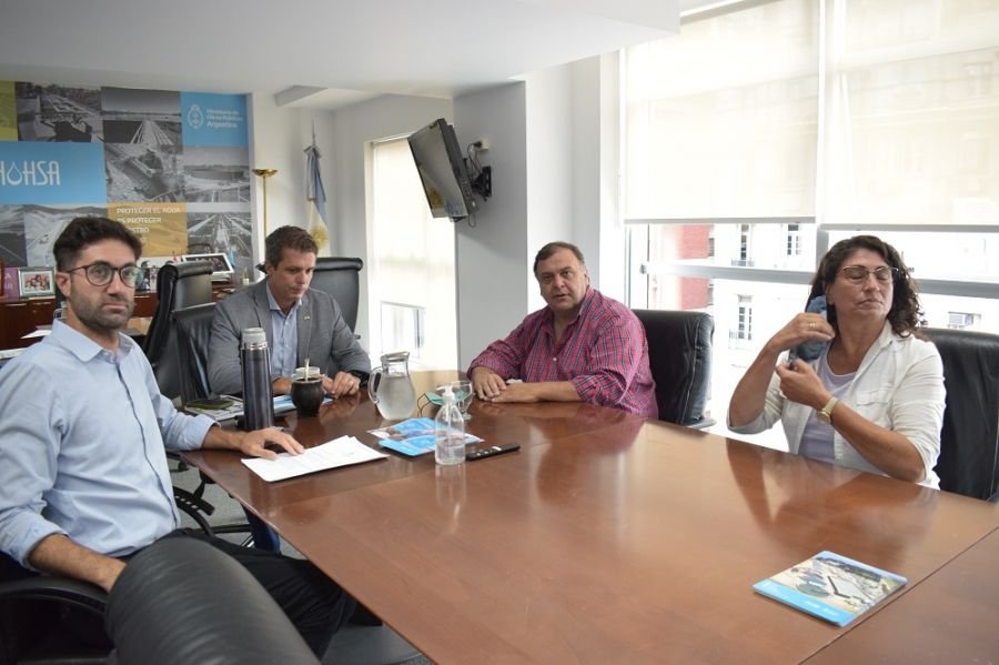 El Gobierno avanza en gestiones para realizar obras de agua y saneamiento El Calafate*