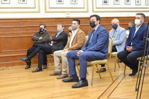 Alicia encabezó el acto de firma de contrato para la finalización de obra en la Ruta Nacional N° 3