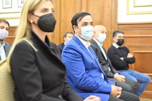 Alicia encabezó el acto de firma de contrato para la finalización de obra en la Ruta Nacional N° 3