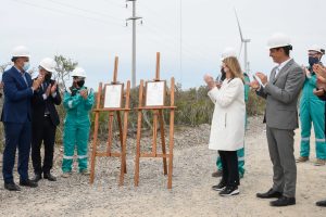 Alicia encabezó la inauguración del Parque Eólico en Cañadón Seco
