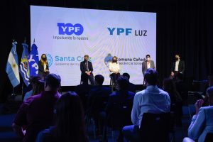 Destacaron el trabajo conjunto para generar energía en Santa Cruz
