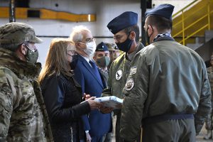Alicia participó del acto de inauguración del Puente Aéreo Río Gallegos-Río Grande