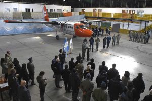Alicia participó del acto de inauguración del Puente Aéreo Río Gallegos-Río Grande