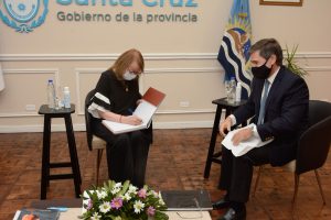 La Gobernadora se reunió con el vicepresidente de la empresa Cerro Vanguardia
