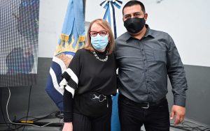 Alicia acompañó la presentación de las unidades de transporte público en Río Gallegos