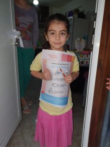 Educación inició la distribución de los cuadernillos didácticos impresos