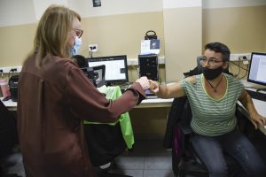 Alicia recorrió las instalaciones de la Imprenta y el Boletín Oficial