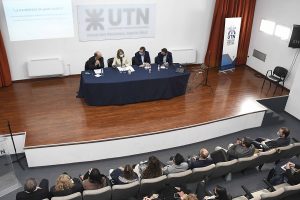 Alicia: “Estamos colocando una bisagra en la administración financiera de Santa Cruz”