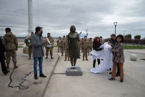 Autoridades Provinciales participaron de la inauguración del Paseo de los Presidentes de la Democracia en Río Gallegos