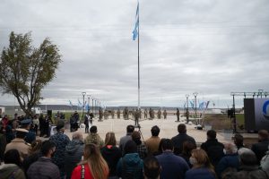 Autoridades Provinciales participaron de la inauguración del Paseo de los Presidentes de la Democracia en Río Gallegos