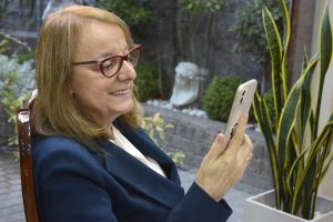 Alicia se reunió con productoras de alfalfa de Gobernador Gregores
