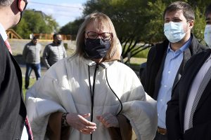 Alicia encabezó el acto aniversario por los 100 años de Gobernador Gregores
