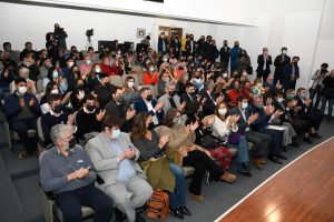 Alicia firmó un convenio para el proyecto del polo tecnológico en Santa Cruz