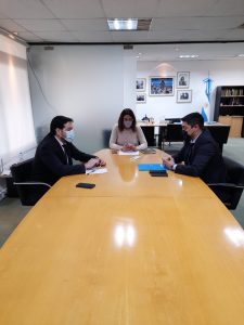 Gobierno mantuvo una reunión de trabajo con la Agencia Nacional de Materiales Controlados