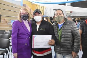 Alicia encabezó el acto de entrega de fortalecimientos a emprendedorxs de la Economía Social