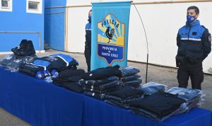 De La Torre: “Vamos a llegar a cada rincón de la provincia con uniformes e identidad”