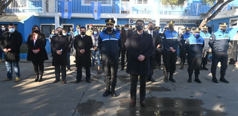 De La Torre: “Vamos a llegar a cada rincón de la provincia con uniformes e identidad”