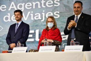 Alicia inauguró el 47º Congreso de Agentes de Viajes en El Calafate