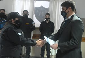 Continúa la profesionalización del personal policial de Santa Cruz