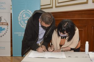 El Gobierno firmó convenios de colaboración mutua con instituciones deportivas, sociales y culturales