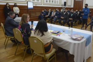 El Gobierno firmó convenios de colaboración mutua con instituciones deportivas, sociales y culturales