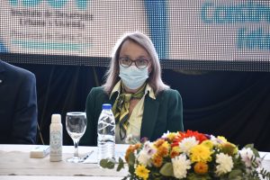 Alicia encabezó el acto de entrega de terrenos a vecinos y vecinas de Río Gallegos