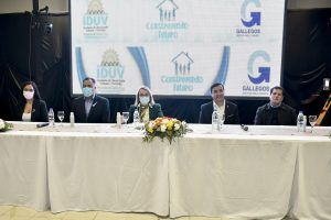 Alicia encabezó el acto de entrega de terrenos a vecinos y vecinas de Río Gallegos