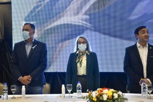 Alicia encabezó el acto de entrega de terrenos a vecinos y vecinas de Río Gallegos
