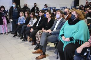 Alicia encabezó el acto de entrega de terrenos a vecinos y vecinas de Río Gallegos