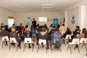 Con la adquisición de herramientas, avanzan en cursos de formación en Trabajo