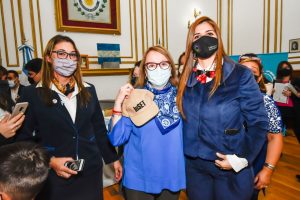 Alicia encabezó el acto de egreso de Técnicos Superiores en Administración Pública