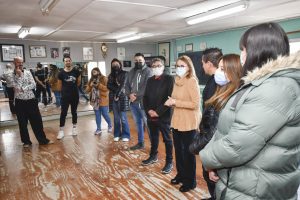 Alicia visitó al Ballet Internacional de Santa Cruz en el Centro Cultural Orkeke de Río Gallegos