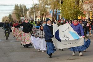 El Gobierno de Santa Cruz participó en los actos oficiales por la Revolución de Mayo en Río Gallegos