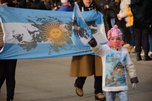 El Gobierno de Santa Cruz participó en los actos oficiales por la Revolución de Mayo en Río Gallegos